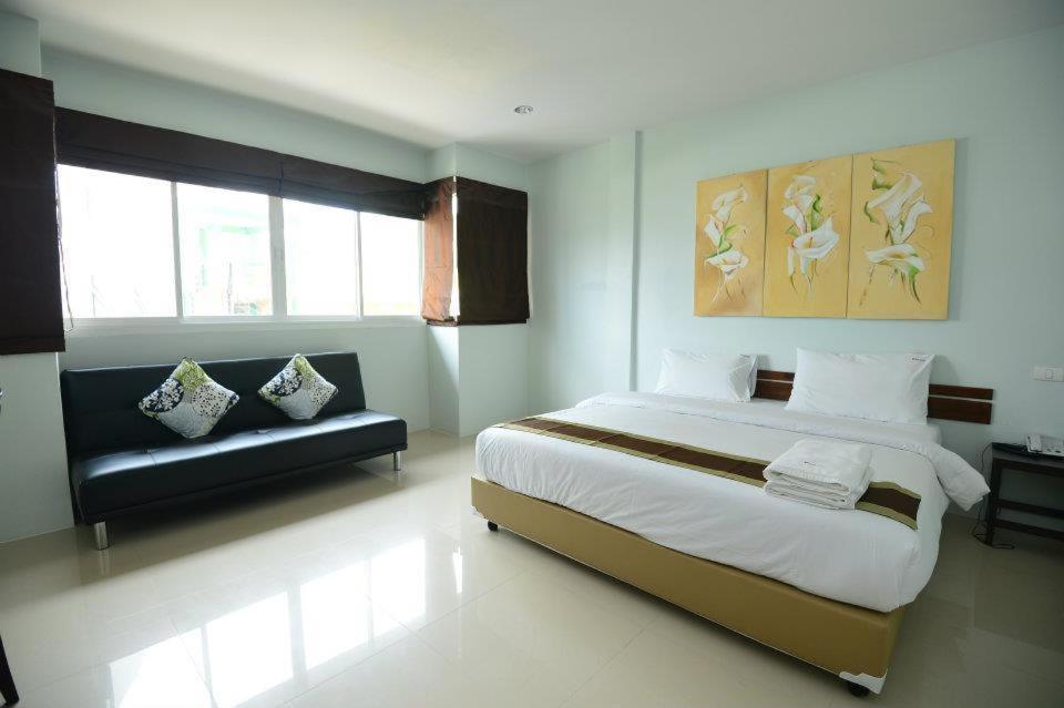 Pariya Boutique Khách sạn Patong