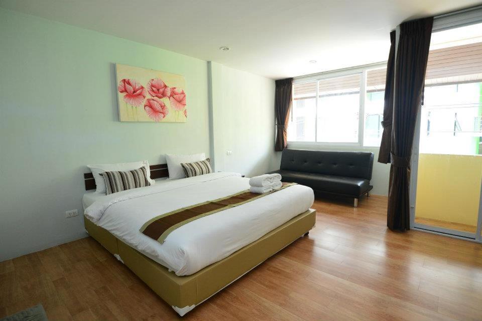 Pariya Boutique Khách sạn Patong